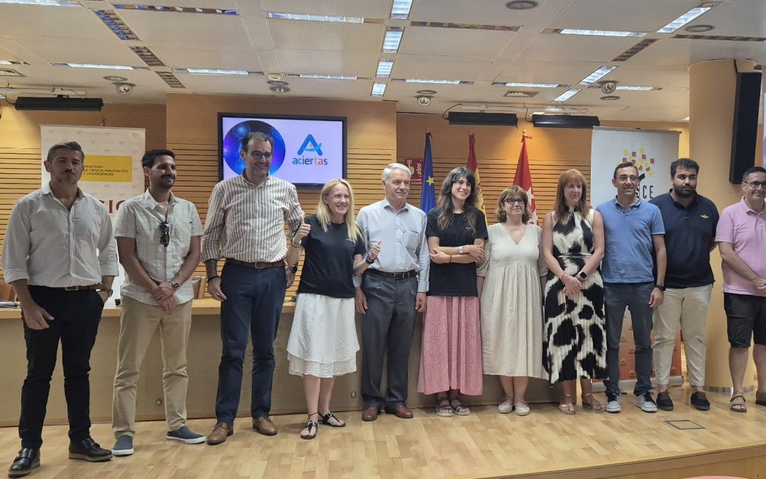 Ganadores de los Premios Aciertas-COSCE 2025